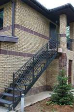 Сходи металеві на замовлення.