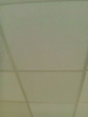 Акустичні, вологостійкі підвісні стелі Армстронг.