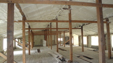 Тепл-гідроізоляція.Напиленіе пінополіуретану і полімочевини.