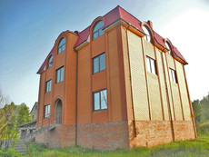 Терміново продається особняк у Вишеньках.