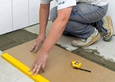 Професійна укладка ламинату