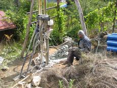 Буріння артезіанської свердловини