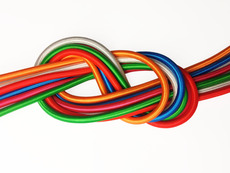 Провід в текстильній (тканинної) оплетке