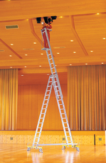 Оренда. Драбина трехсекционная (універсальна) 6 м Alumet 5