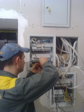 Послуги електрика в Донецьку