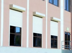 Ролетні ворота, захисні ролети, рольставні в Харкові.