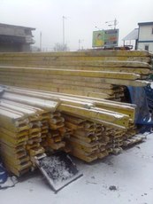 Будівельні ригеля на опалубку.