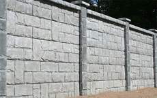 Штучний облицювальний камінь.