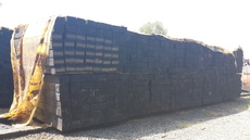 Продаємо дерев'яні залізничні шпали і брус!