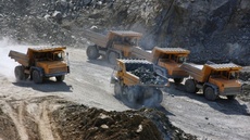 Продам керамзит, щебінь, пісок, чорнозем, цемент.