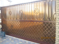 Металеві паркани