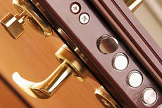 Врізка (заміна, ремонт) замків у двері від ПП Протекшінз (Pr