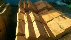 Рядовий повнотіла цегла М100, Золотоноша