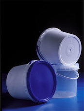 Відро пластикове з кришкою на 3,4 л