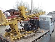 Буріння свердловини до 250 метрів