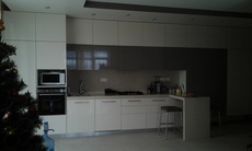 Кухні, шафи купе.