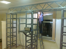 Зварювальні, сантехнічні роботи.