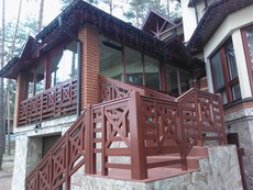 Скління тераси розсувними конструкціями