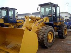 ОЕМ і оригінальні запчастини, витратні матеріали на екскават