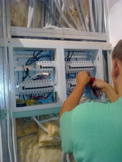 Виклик електрика в Донецьку.