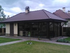 Засклити терасу розсувною системою Profilco.