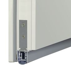 Автоматичні дверні пороги Planet для пластикових дверей.