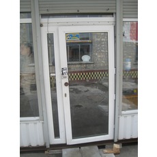 Ремонт алюмінієвих і металопластикових дверей Київ