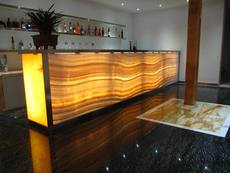 Стільниця з натурального каменю