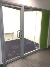 Вхідна група алюмінієва, фасад кабінету, офісна перегородка