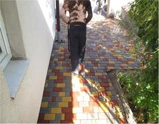 Укладання тротуарної плитки