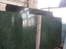 Зелений колір нечасто кого залишає байдужим