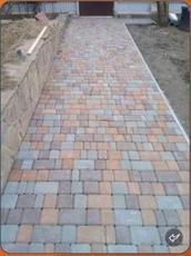 Укладання тротуарної плитки