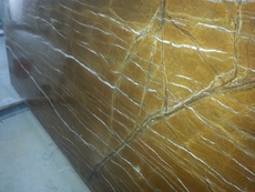 Природний мармур має багато варіантів кольору