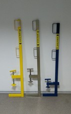 Стійки захисної огорожі гвинтові і анкерні від виробника