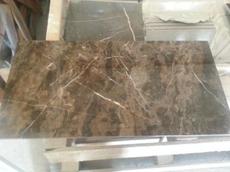 Мармурова плитка і сляби різних кольорів