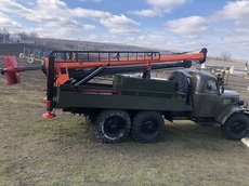 Ямобур БКМ 3,5 на базі Зіл 157