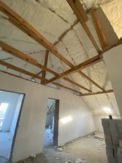 Утеплення пінополіуретаном